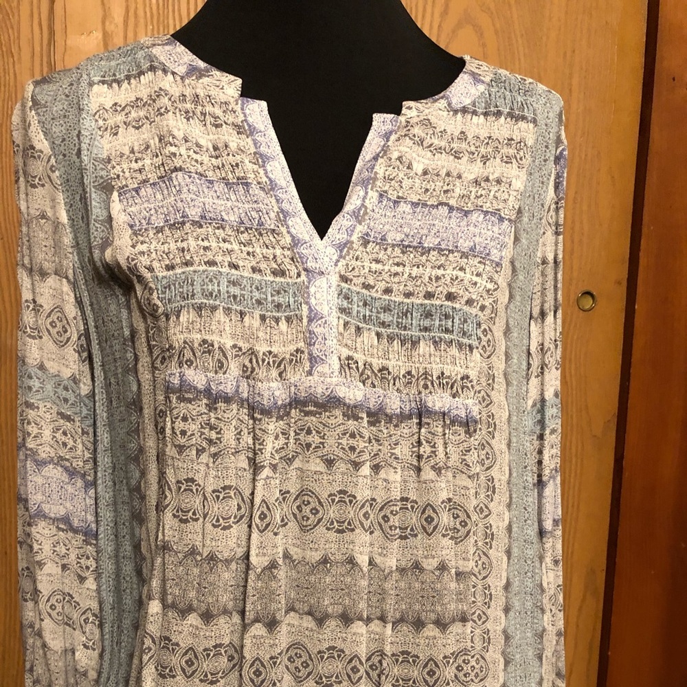 Lucky Brand top